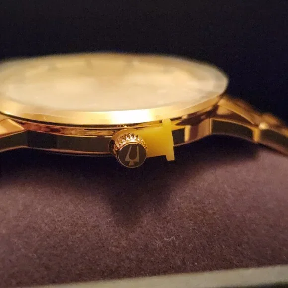 BRAND NEW Men's Bulova Classic Sutton Watch w/Diamond accents!! - Picture 2 of 12